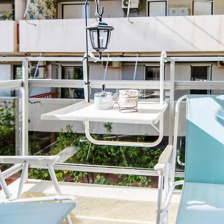 Michael'S Seaside Homely Apartment In Varkiza Exterior foto